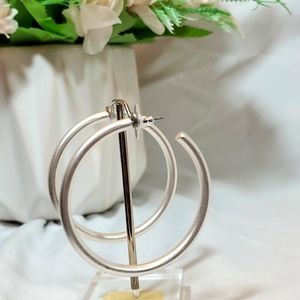 NWT silver color hoops matte silver